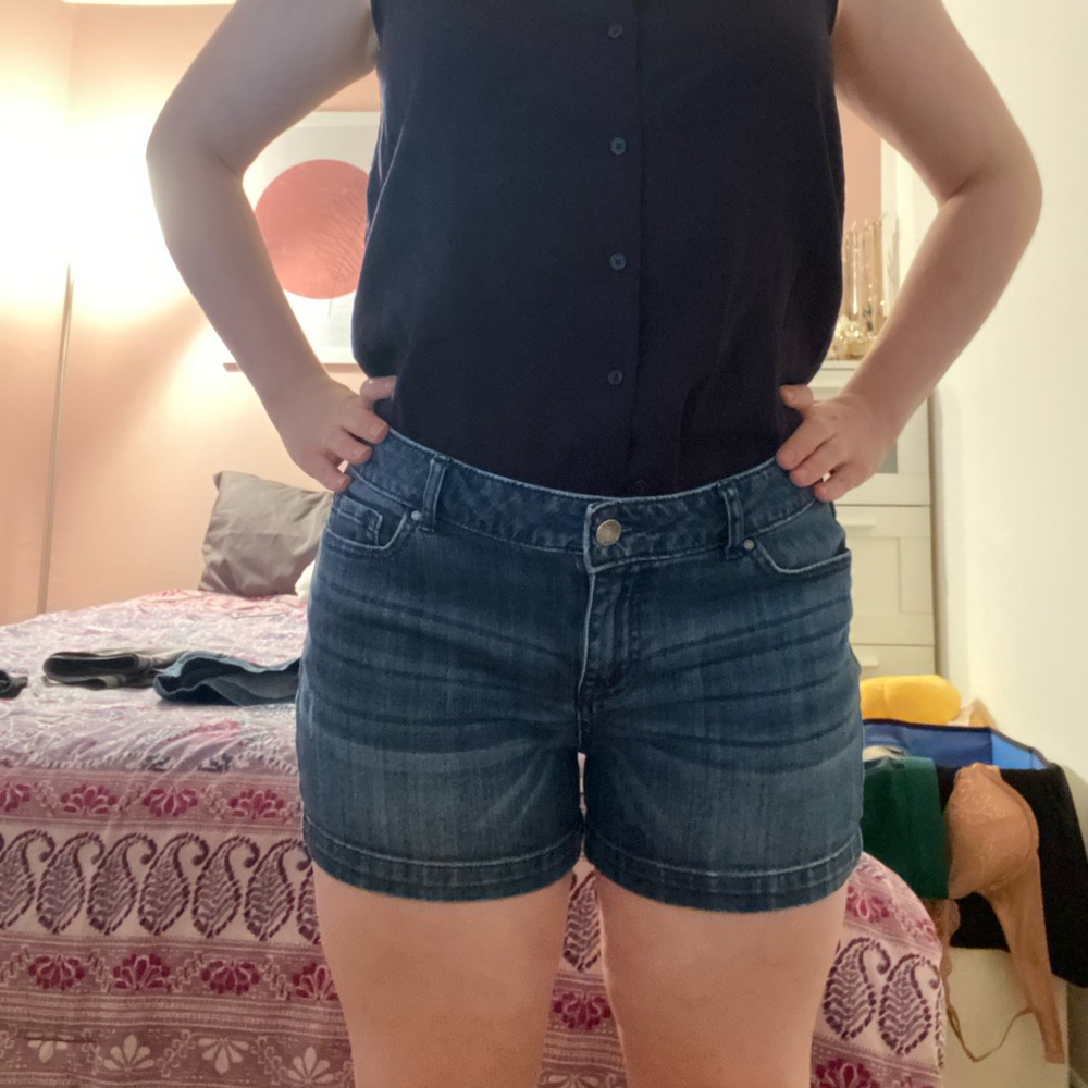 Elle denim blue jean shorts